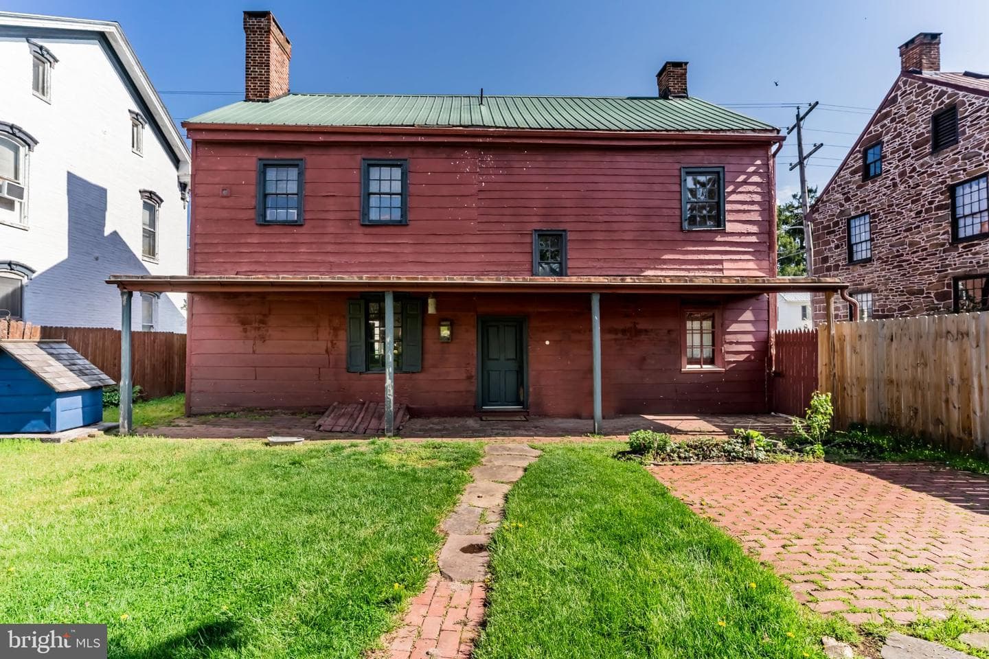 414 W King Street photo 26