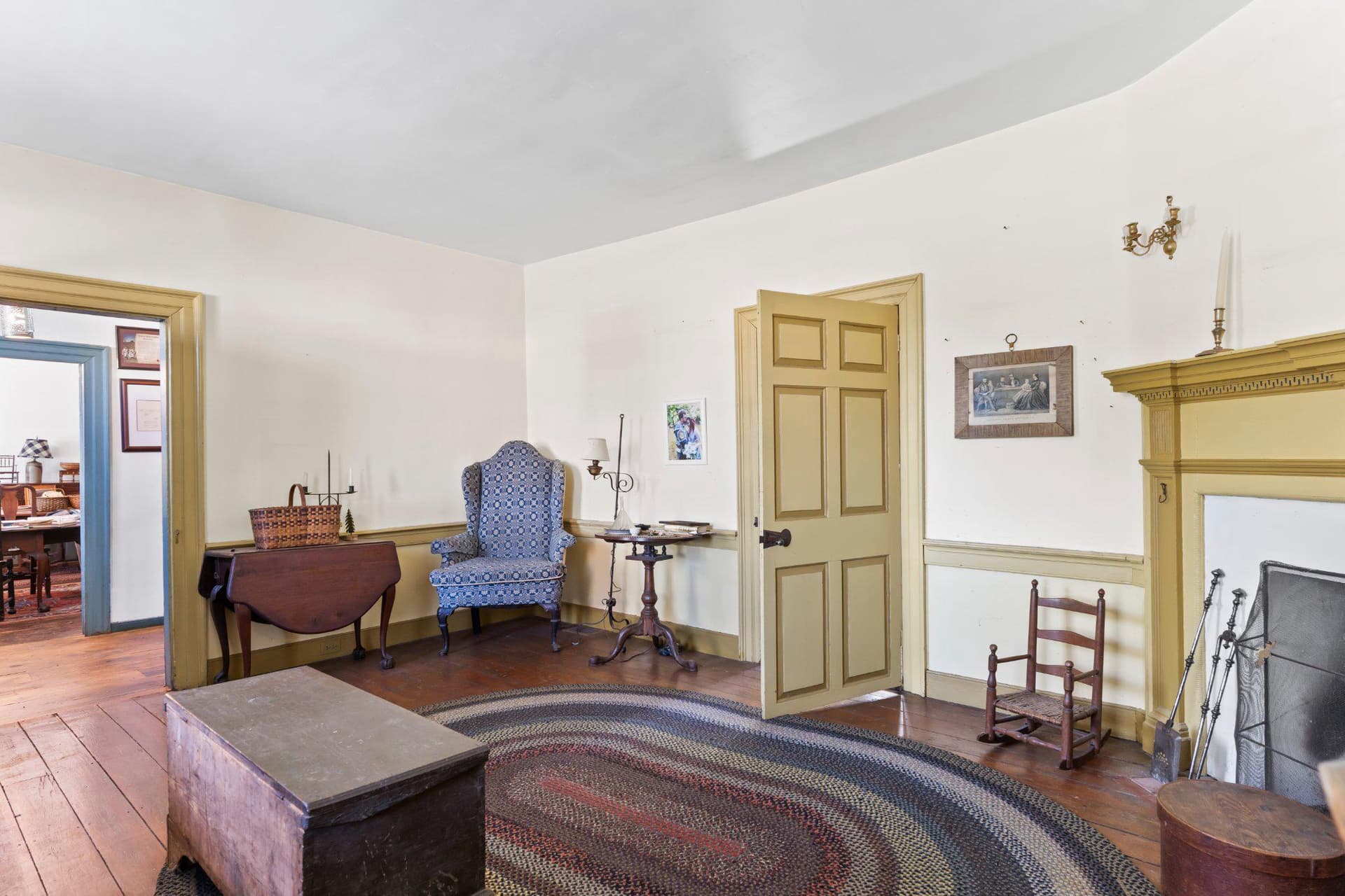 414 W King Street photo 8