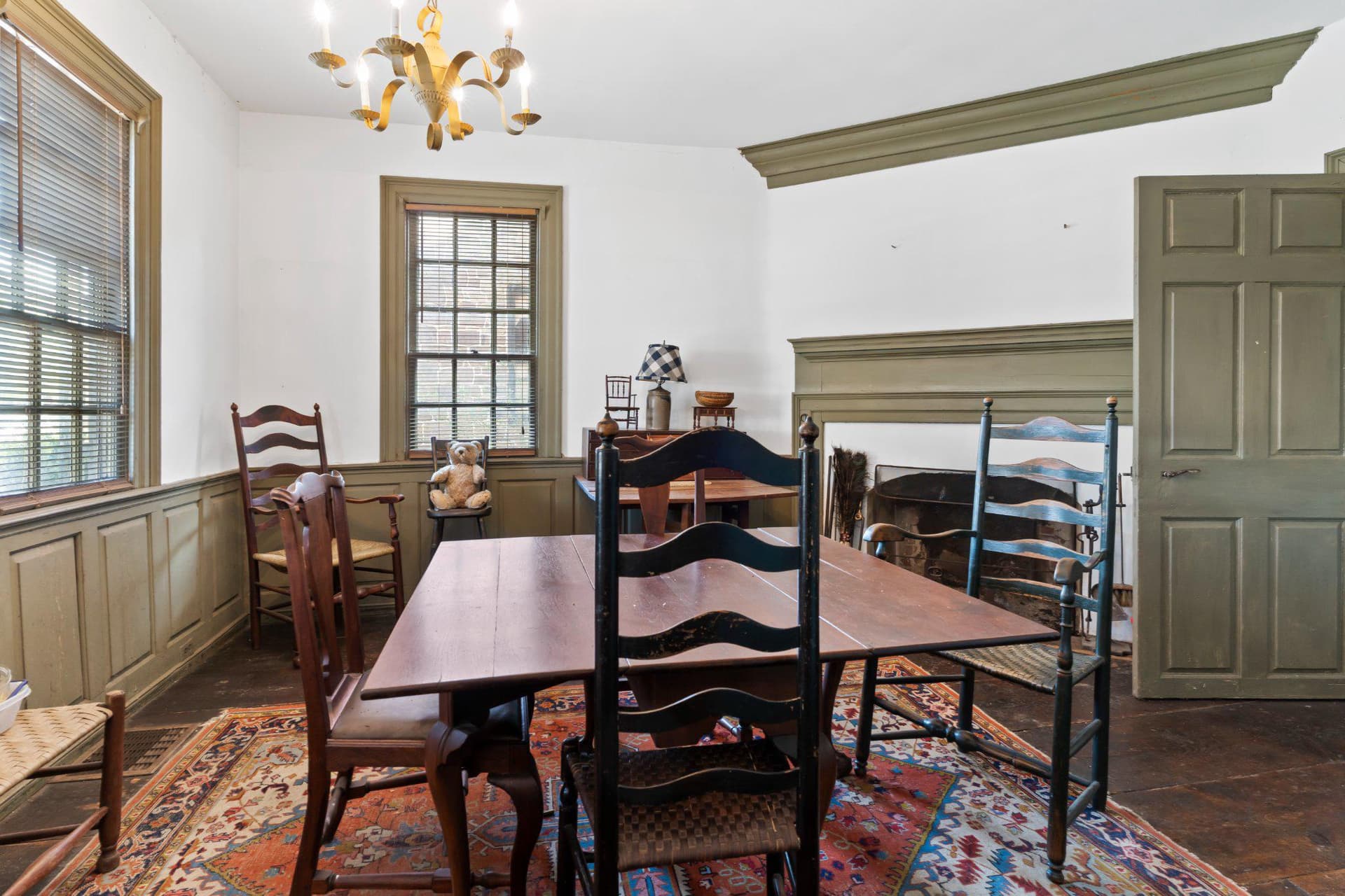 414 W King Street photo 9