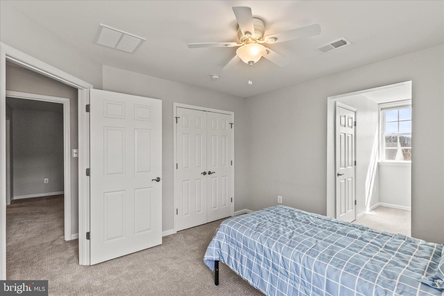 157 Woodhaven Drive photo 32