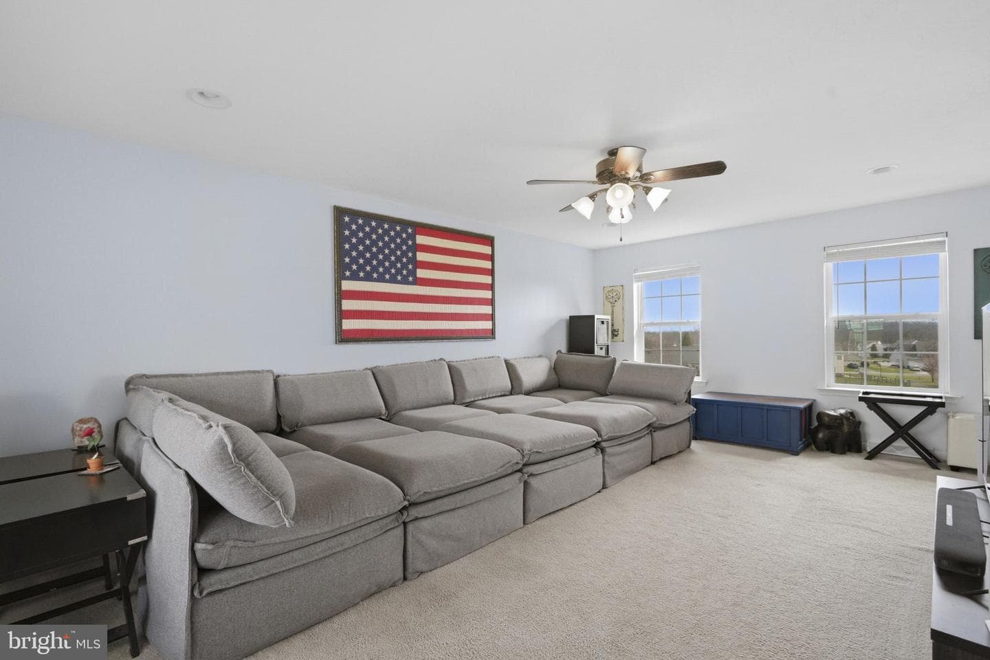 396 Friendship Lane photo 4