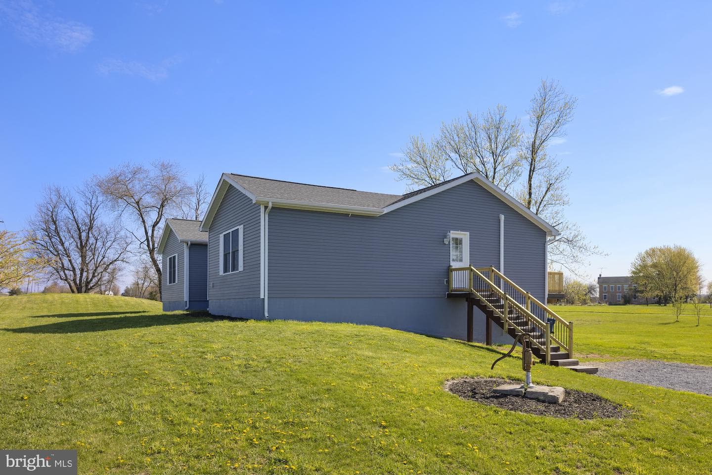 599 Hilltown Road photo 2