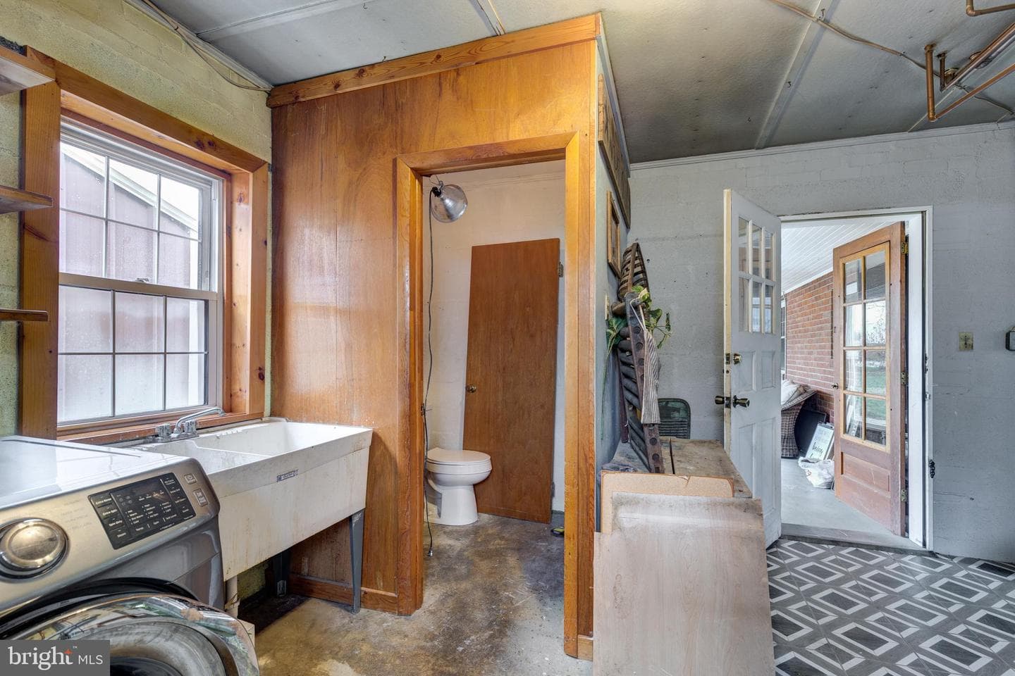 229 E High Street photo 14