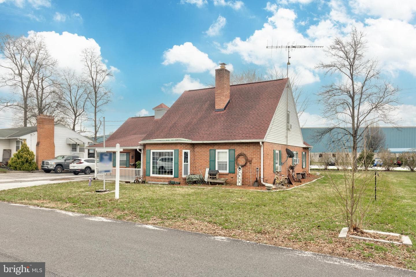 229 E High Street photo 42
