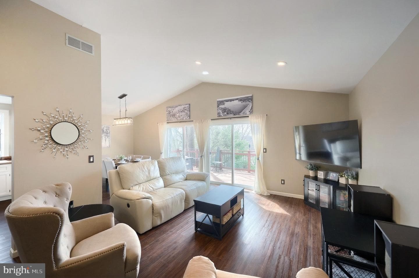 15 Schofield Drive photo 31