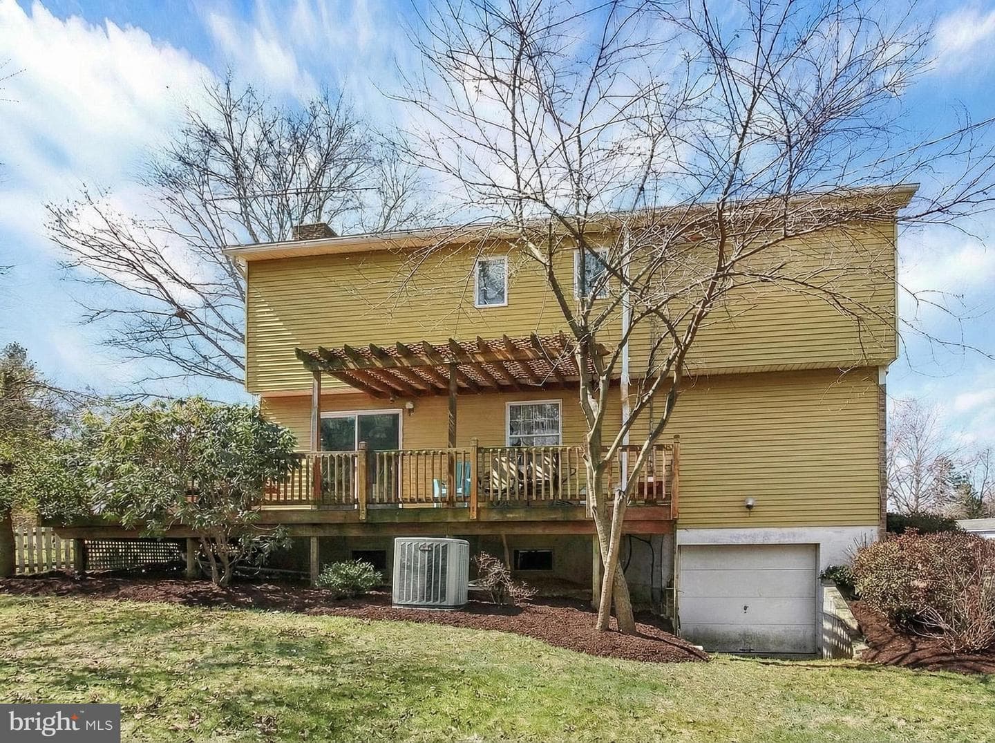 443 Lake Meade Drive photo 5