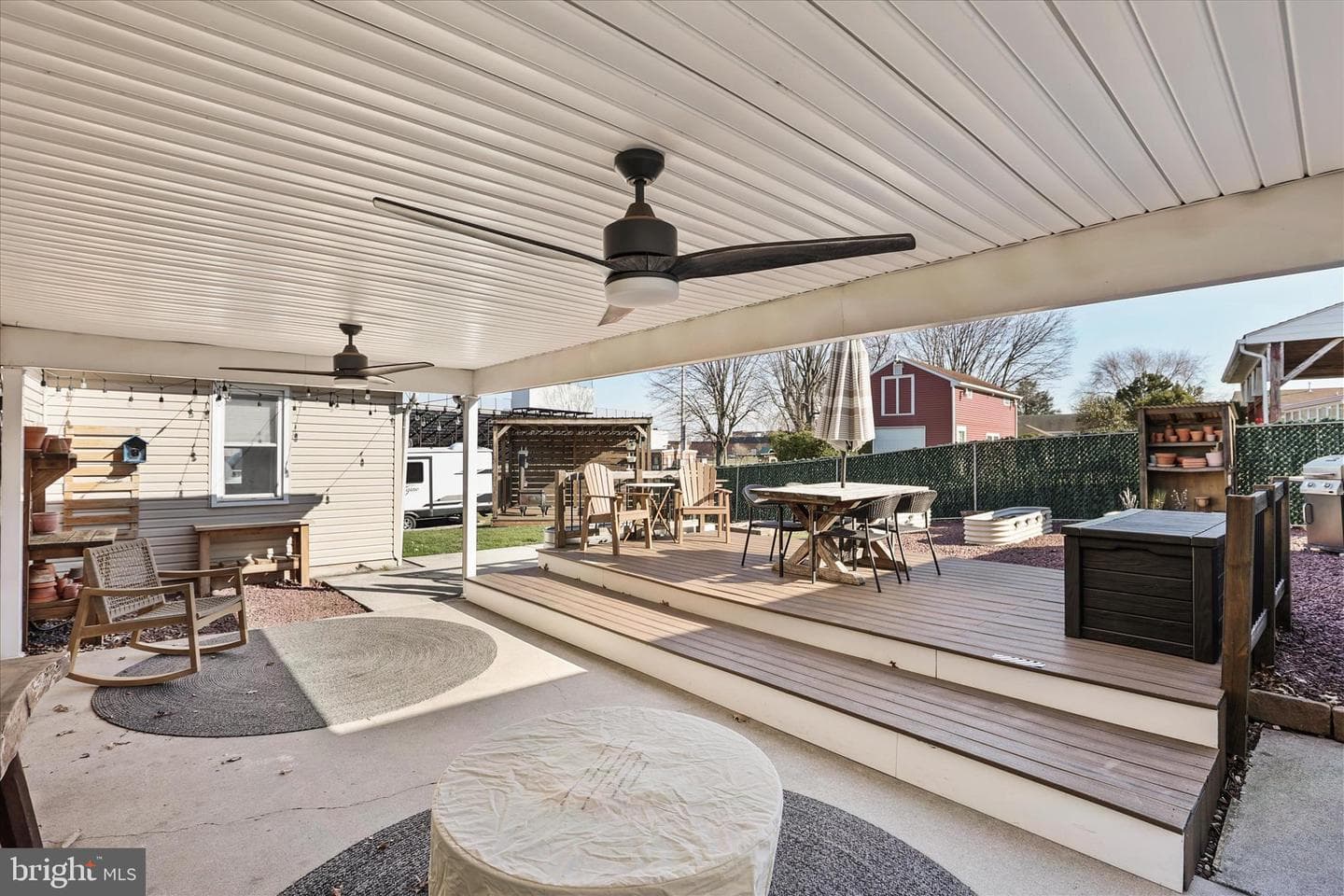 206 N Peters Street photo 38