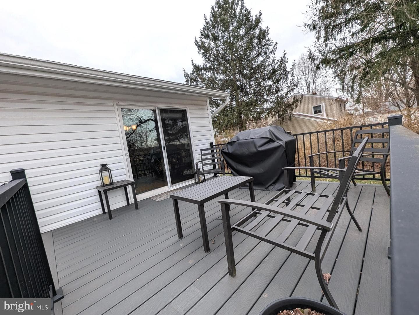 170 Gordon Avenue photo 18