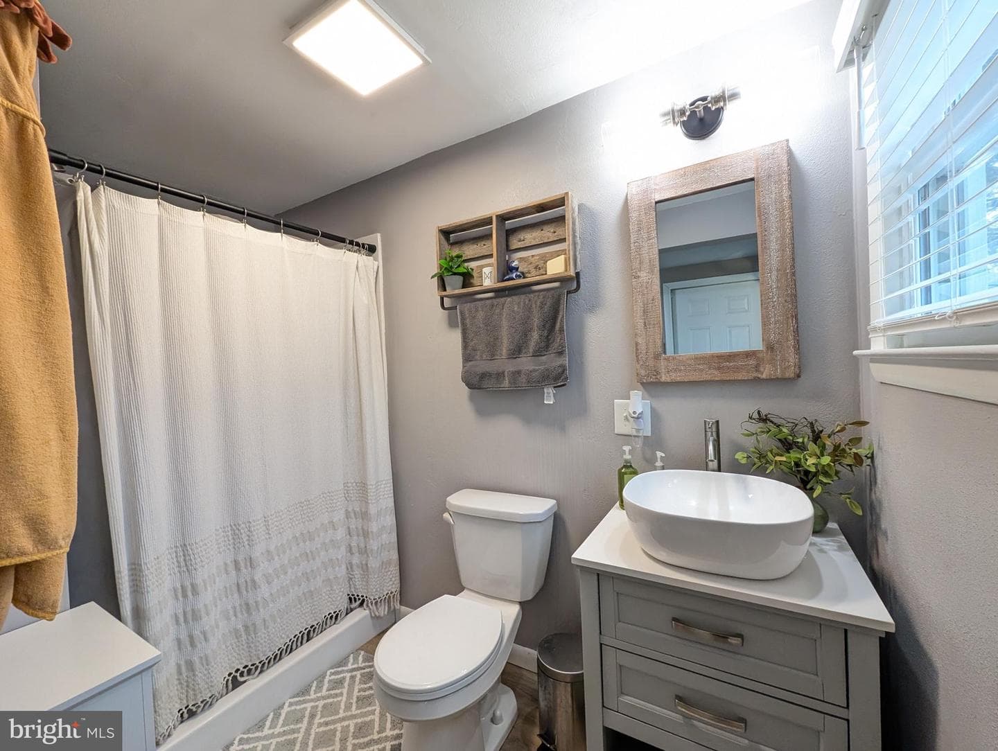 170 Gordon Avenue photo 34