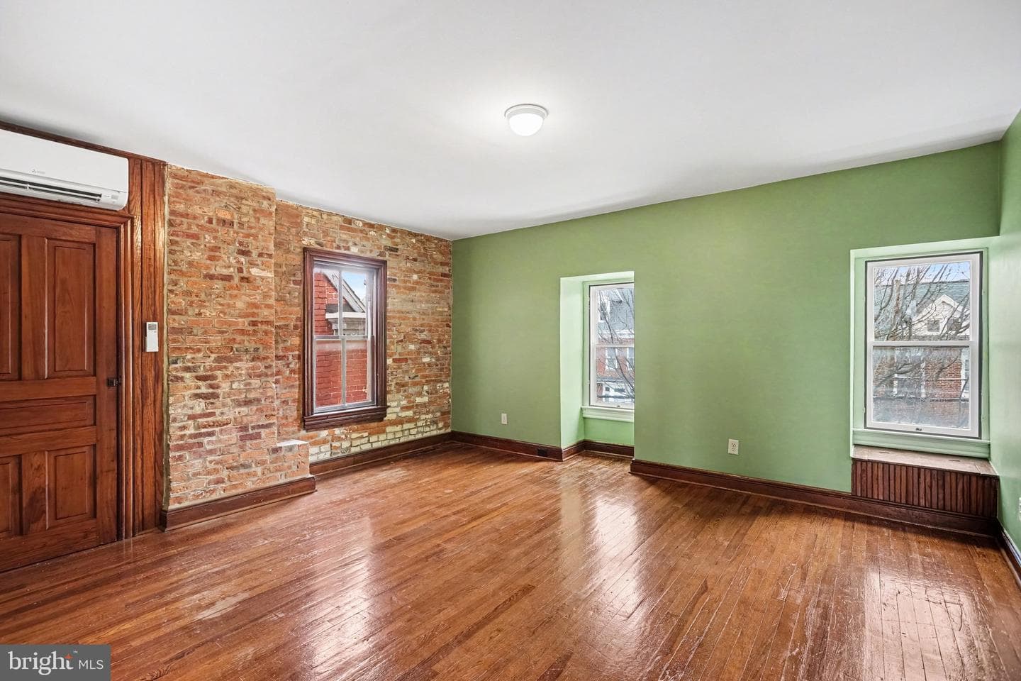217 Baltimore Street photo 30