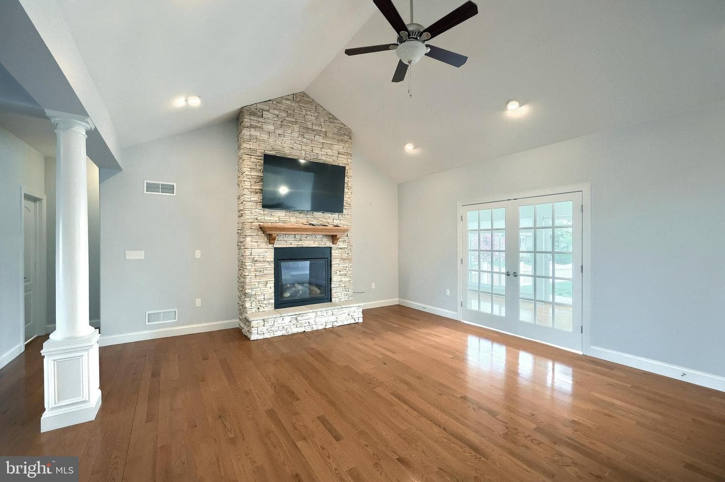 16 Hines Drive photo 25
