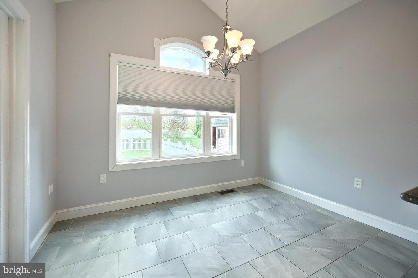 16 Hines Drive photo 36