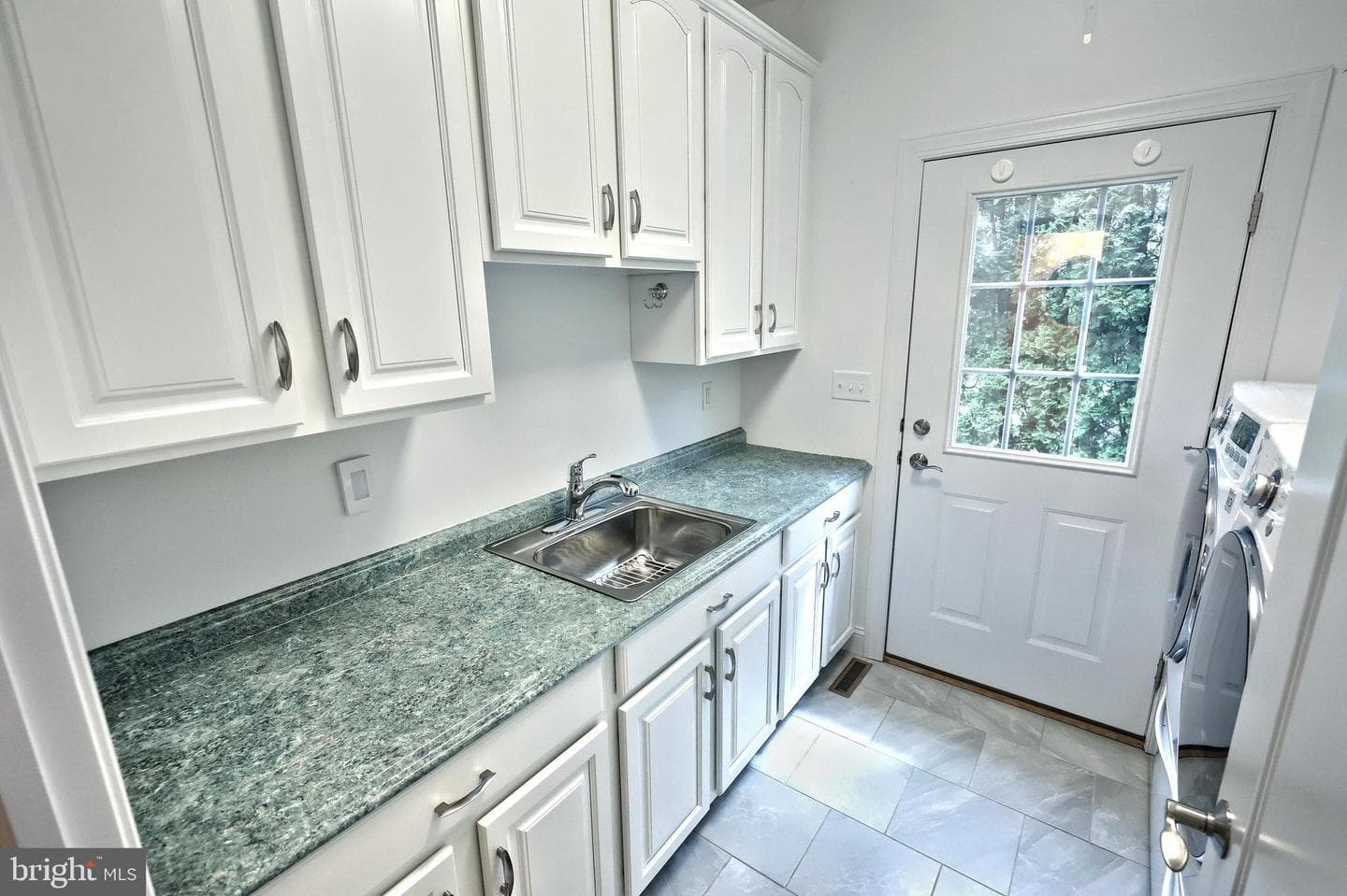 16 Hines Drive photo 68