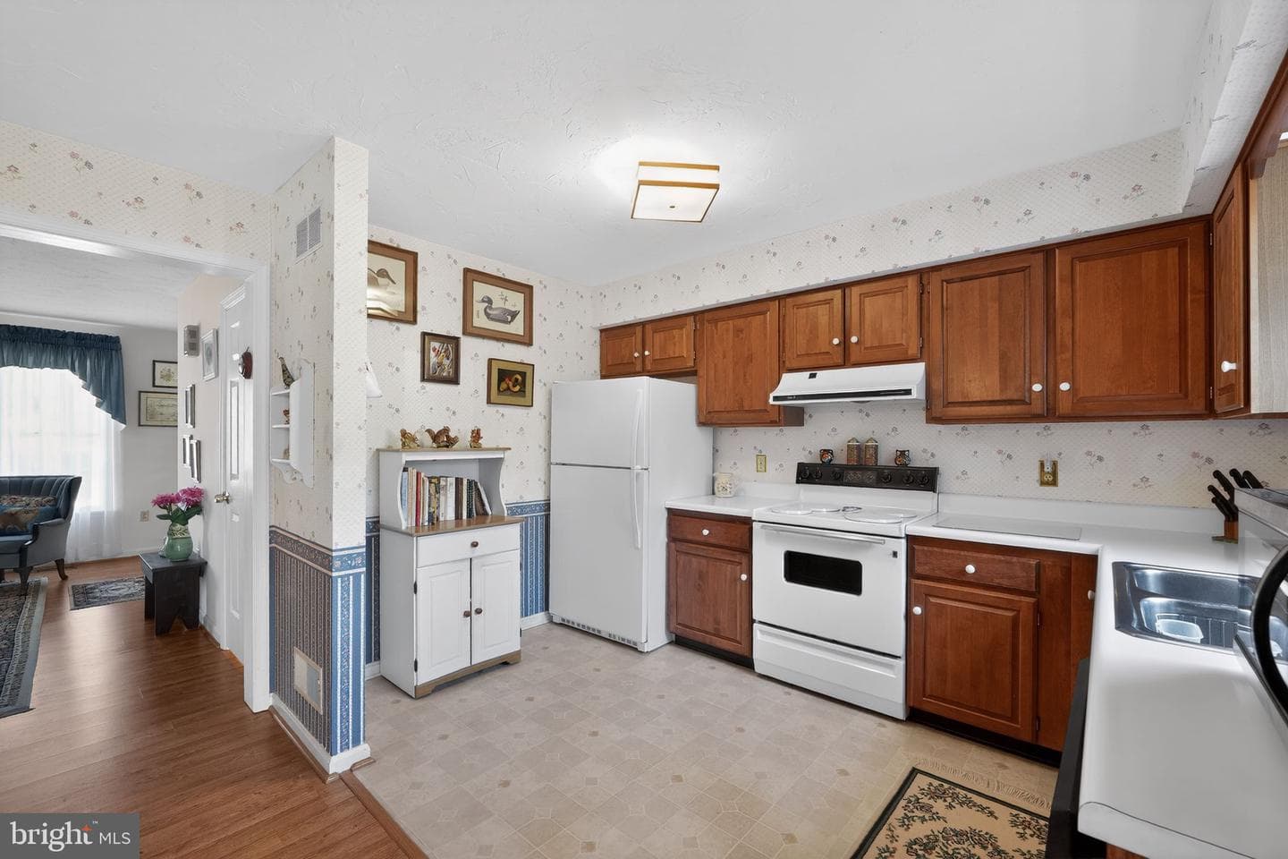 23 Crescent Lane photo 11