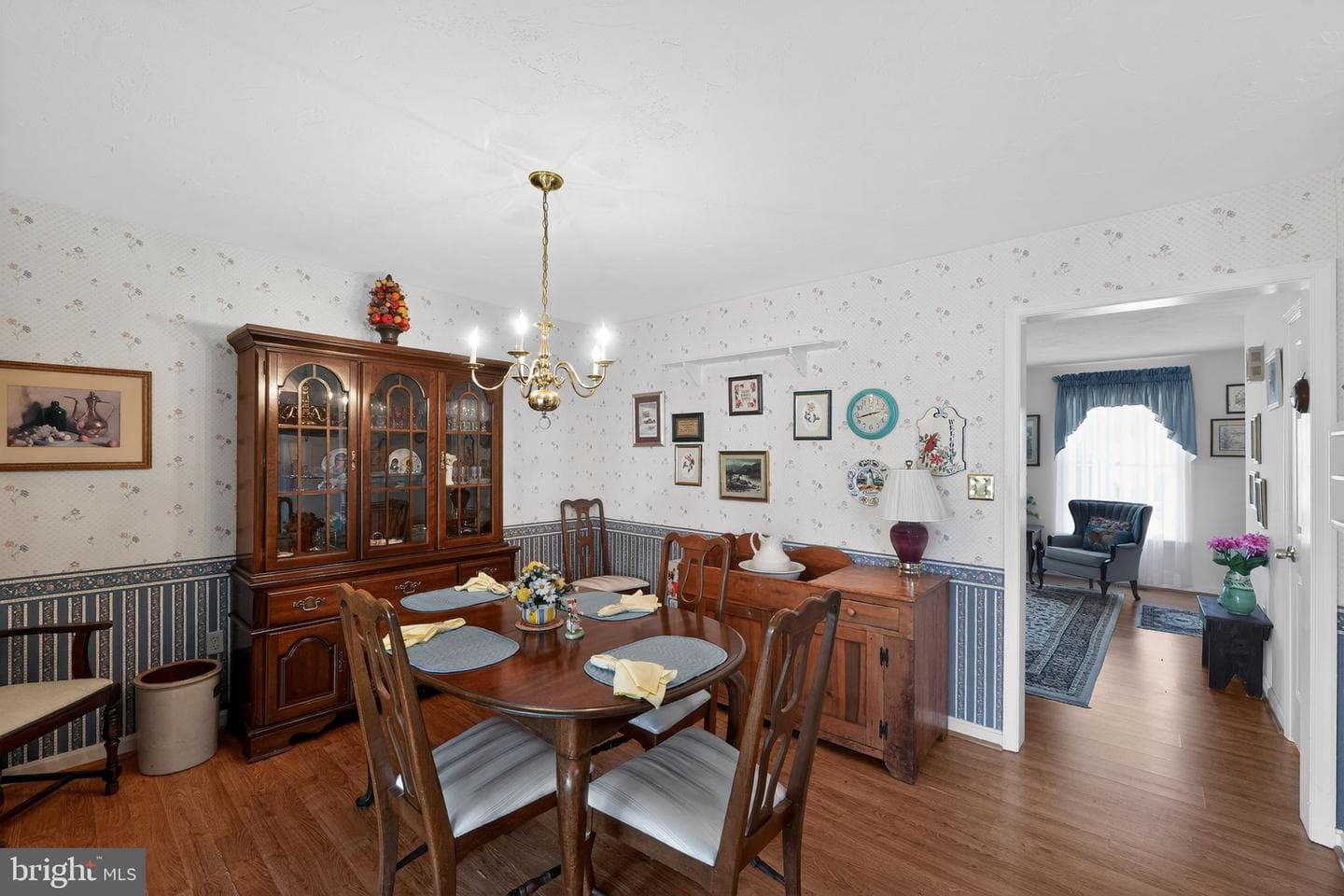 23 Crescent Lane photo 16
