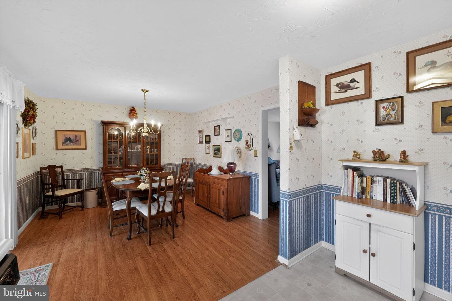 23 Crescent Lane photo 17