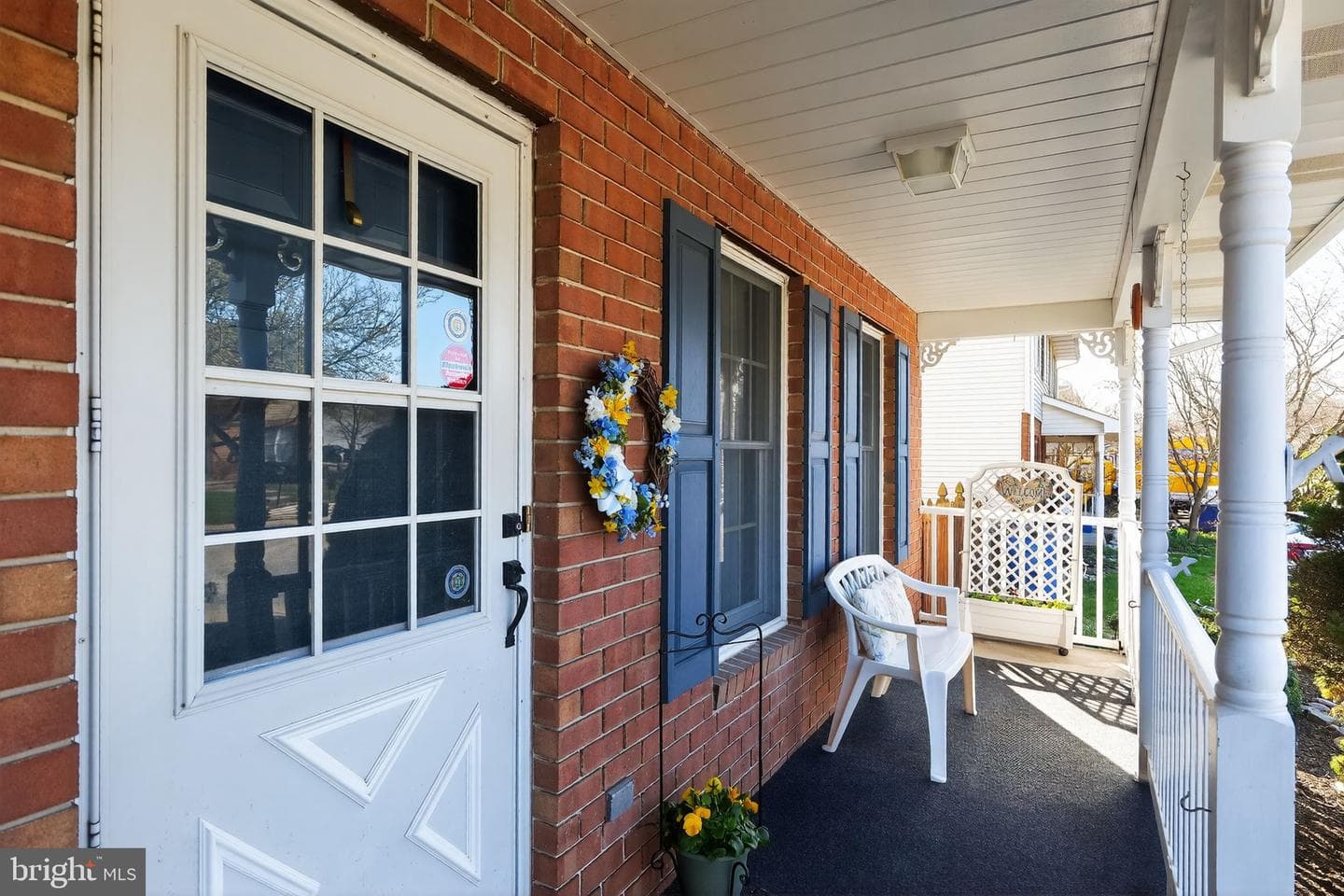 23 Crescent Lane photo 3