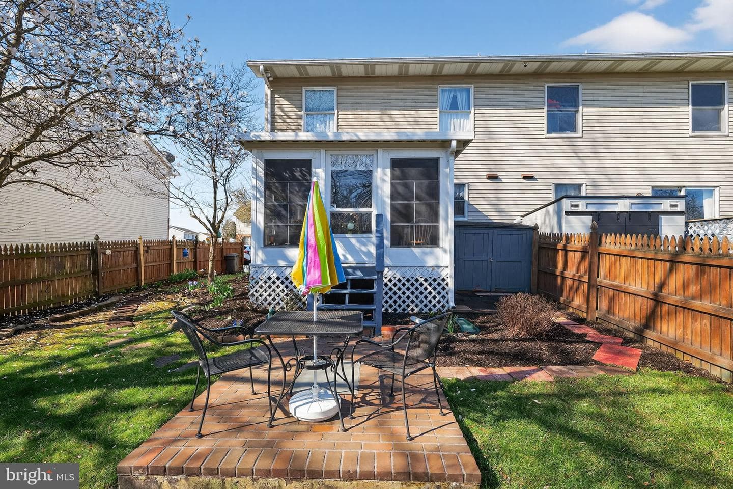 23 Crescent Lane photo 6