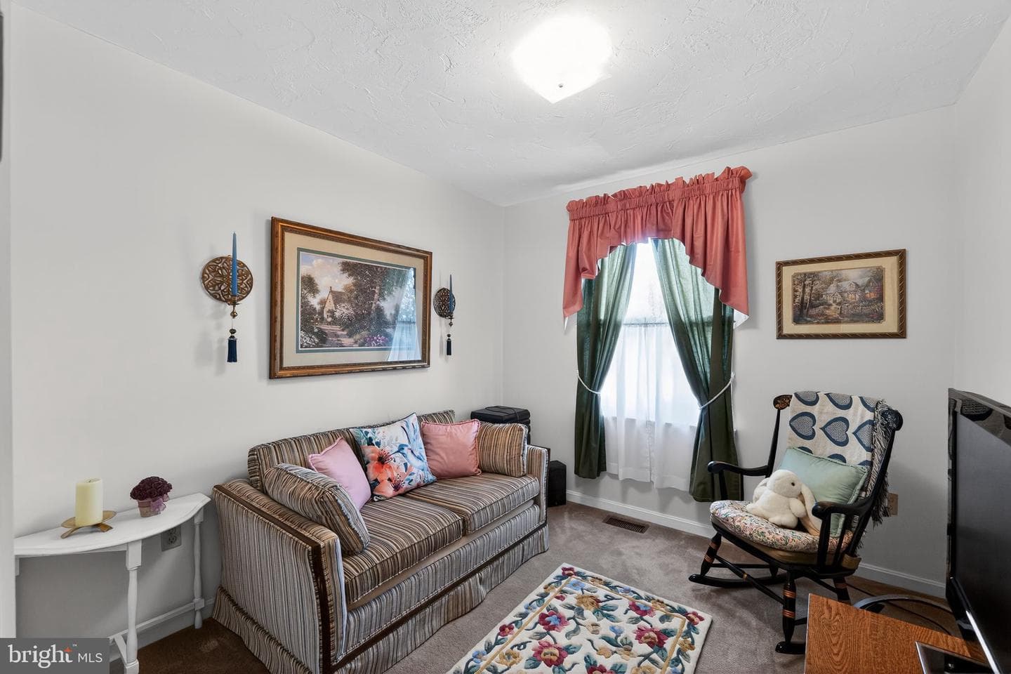 23 Crescent Lane photo 9