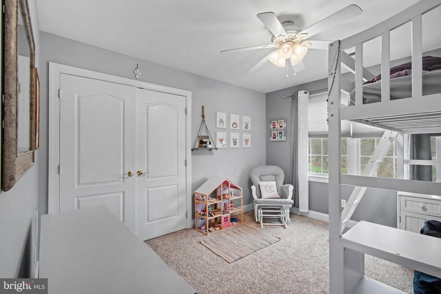 105 Saint Johns Road W photo 22