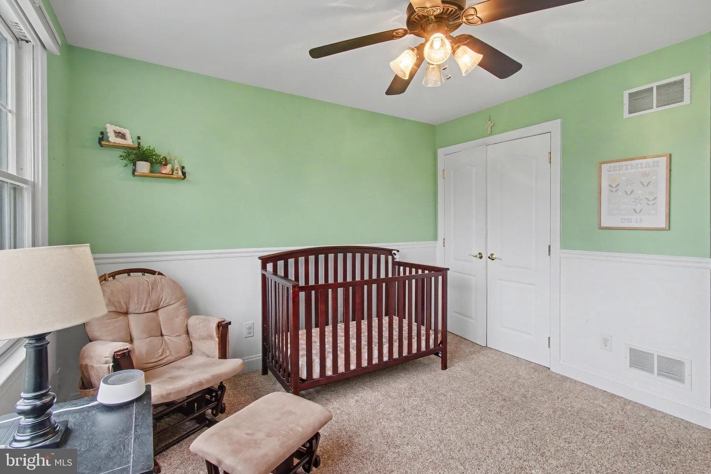 105 Saint Johns Road W photo 30