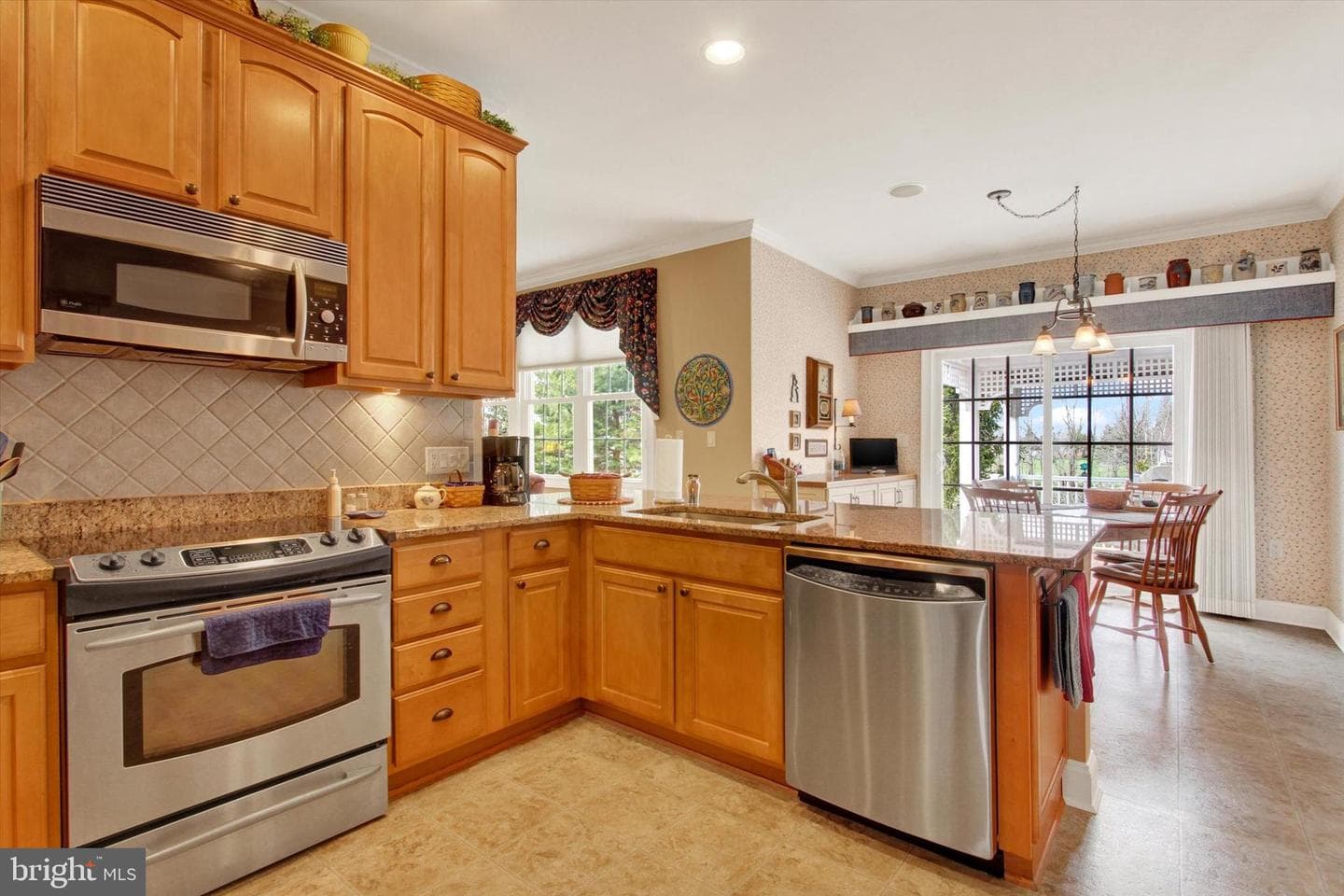 153 Stafford Drive photo 24