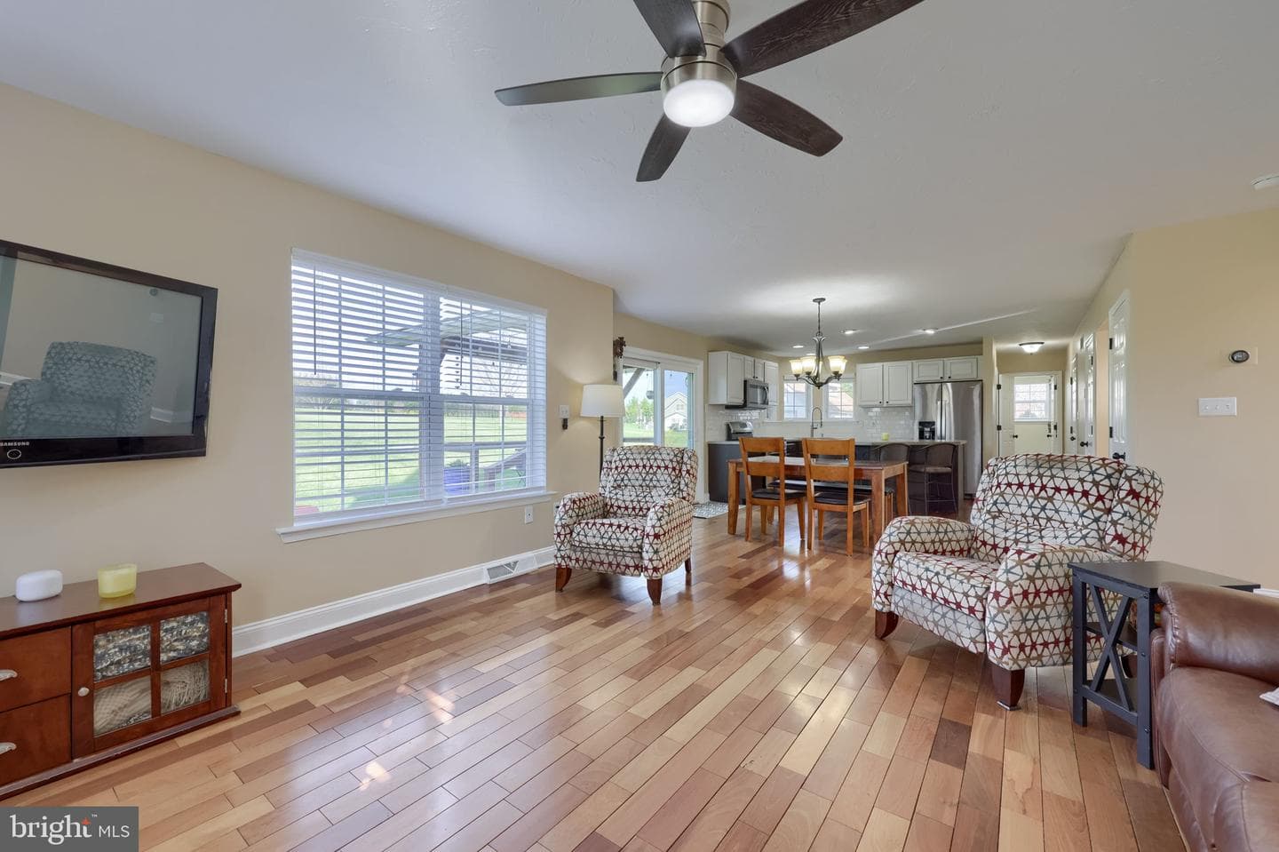 80 E Summit Drive photo 25