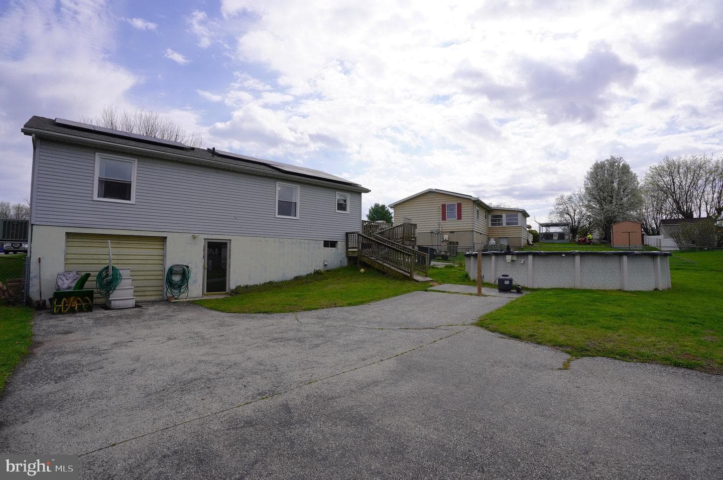 85 E Locust Lane photo 19