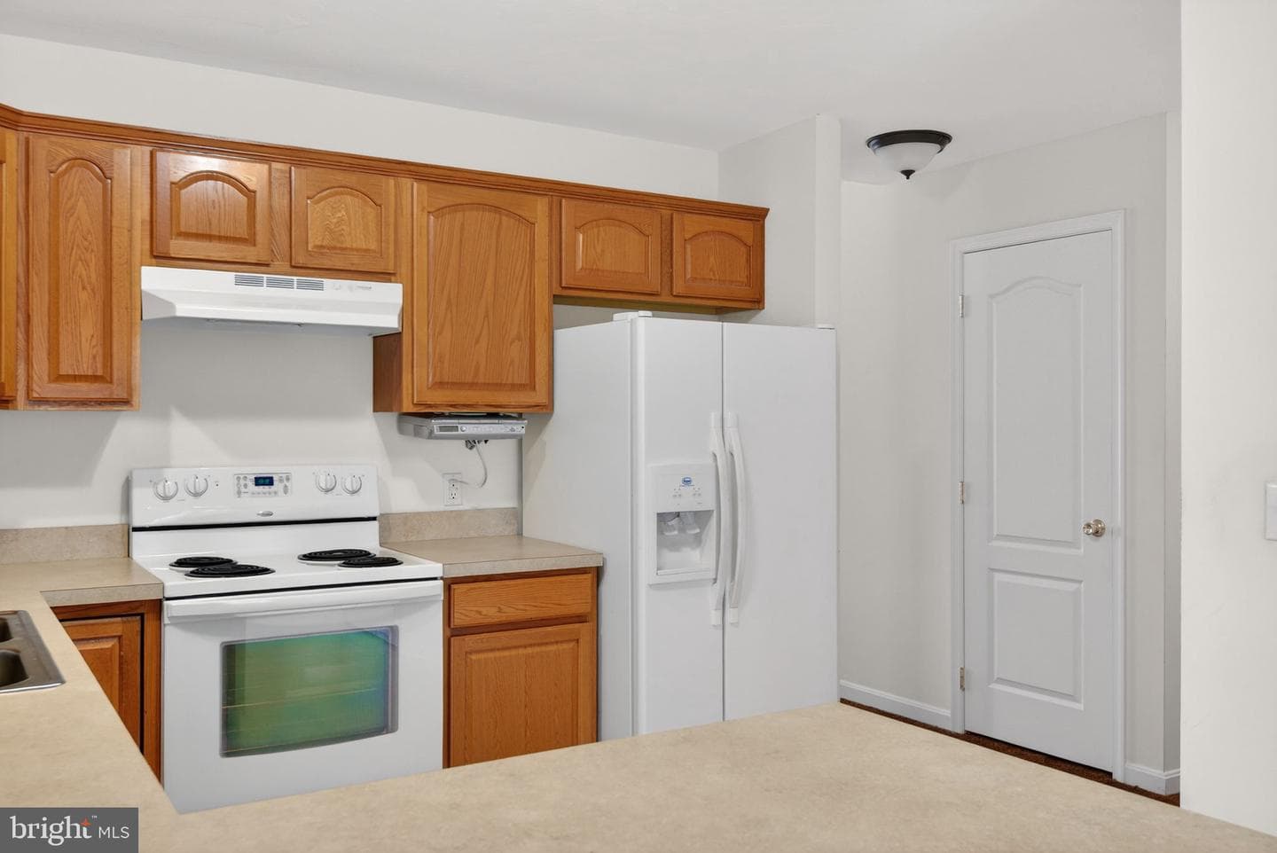 213 Maple Drive photo 10