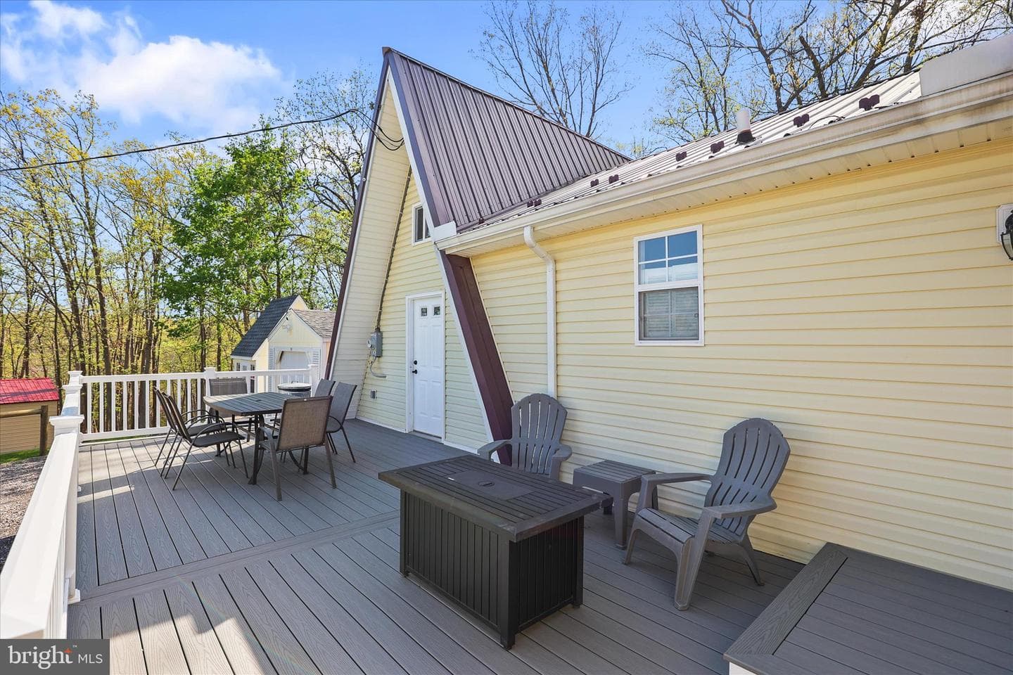529 Mcglaughlin Road photo 6