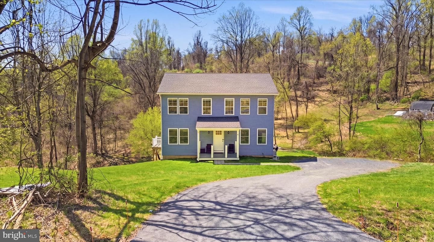 9 Blue Bird Trail, Fairfield