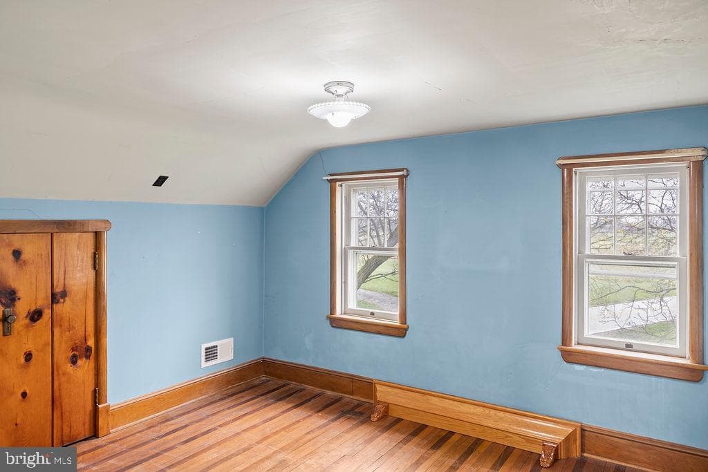2085 Harney Road photo 23