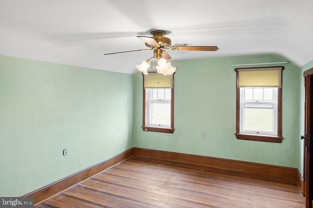 2085 Harney Road photo 24