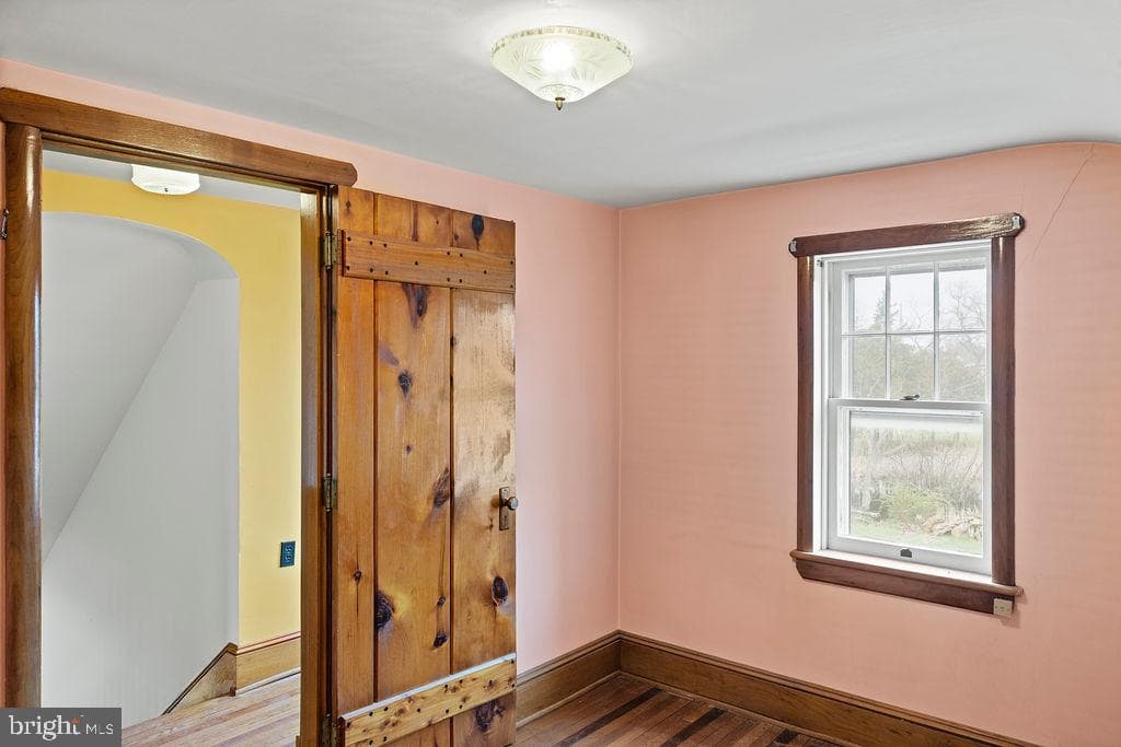 2085 Harney Road photo 26