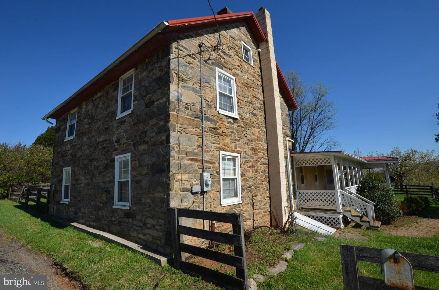 1059 Cashtown Road photo 2