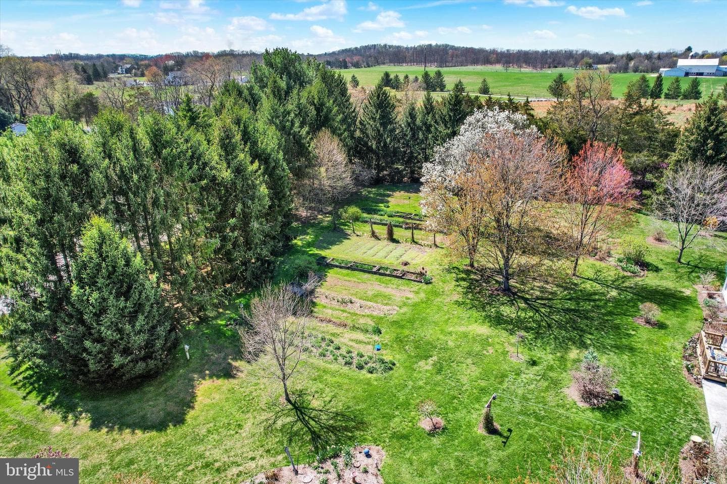 1725 Hanover Road photo 49