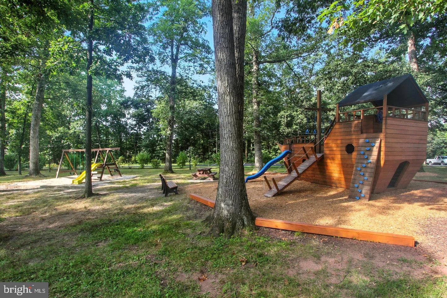 1725 Hanover Road photo 58