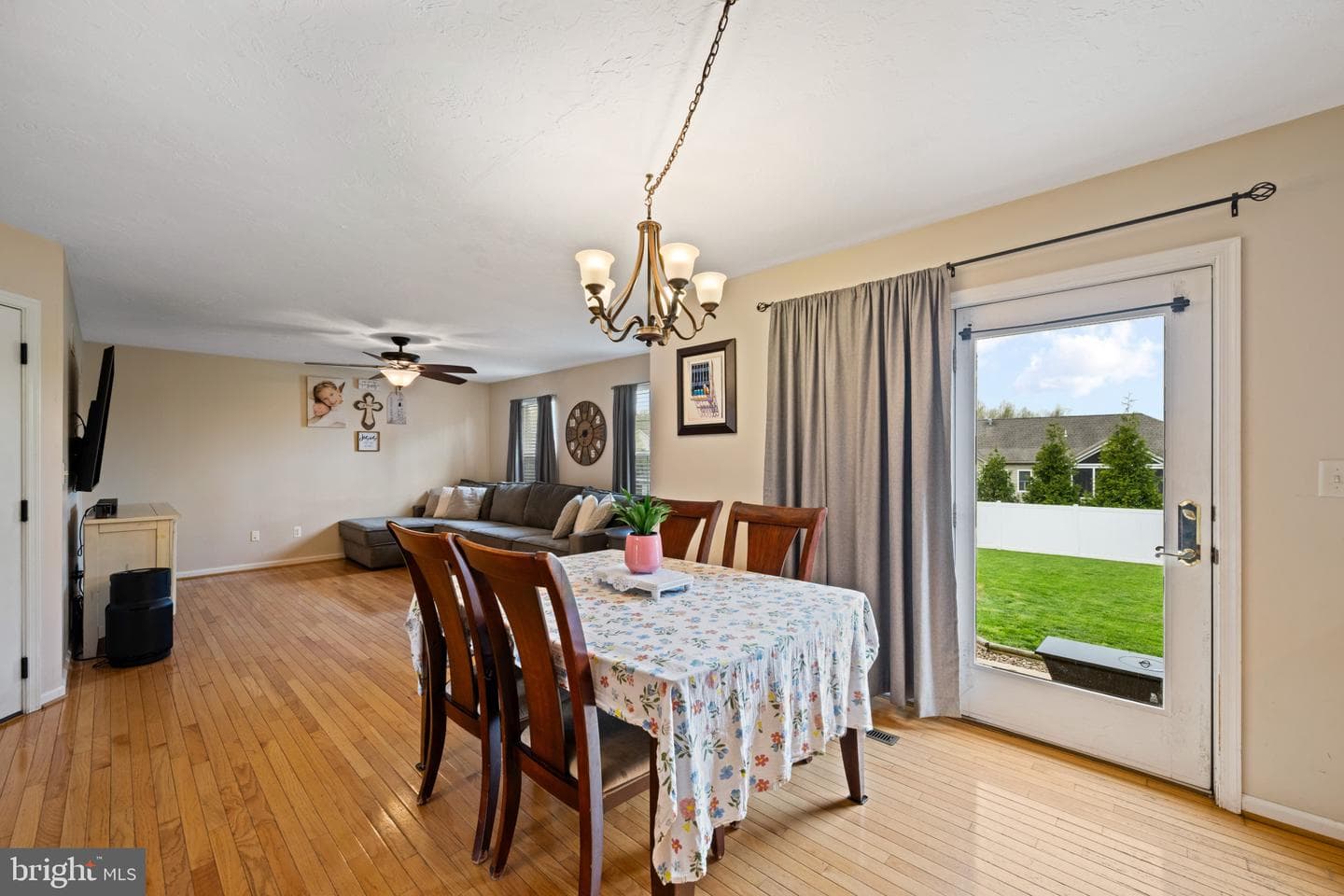 239 Race Horse Road photo 6