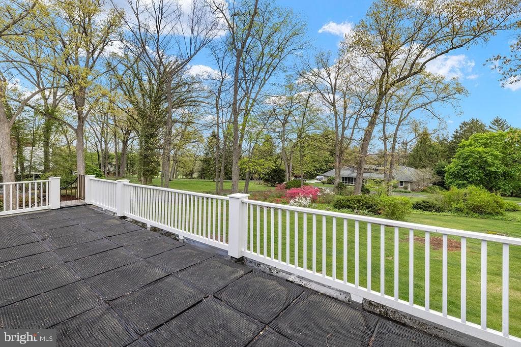 30 Longview Drive photo 77