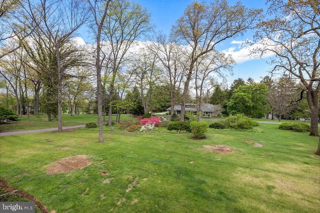 30 Longview Drive photo 82
