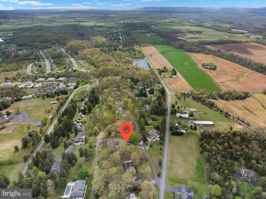 30 Longview Drive photo 87