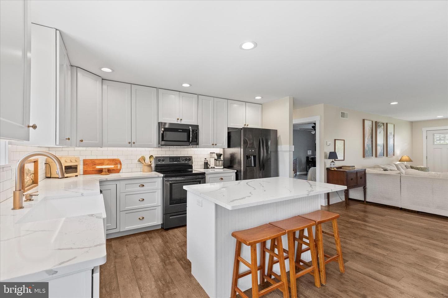 8 Orchard Drive photo 11