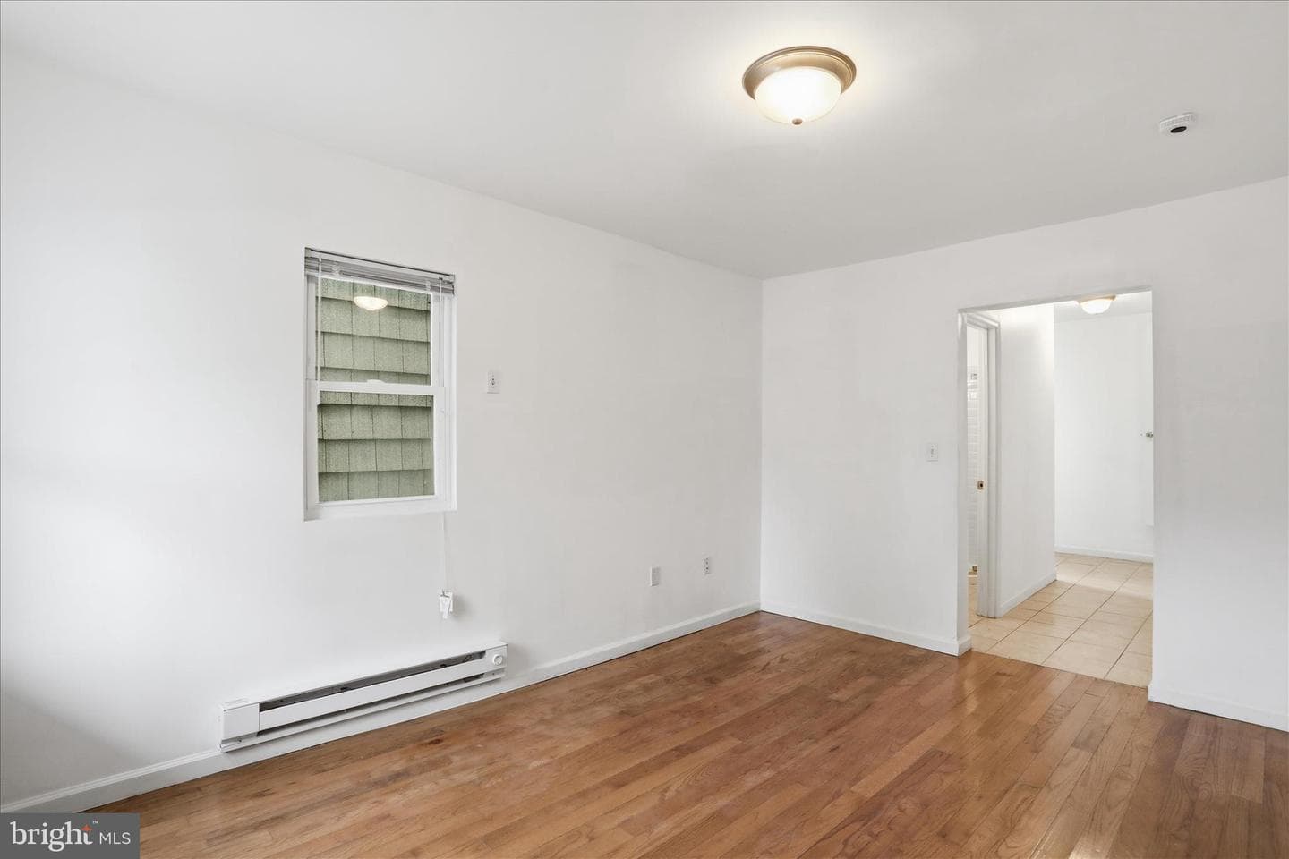 244 S Washington Street photo 16