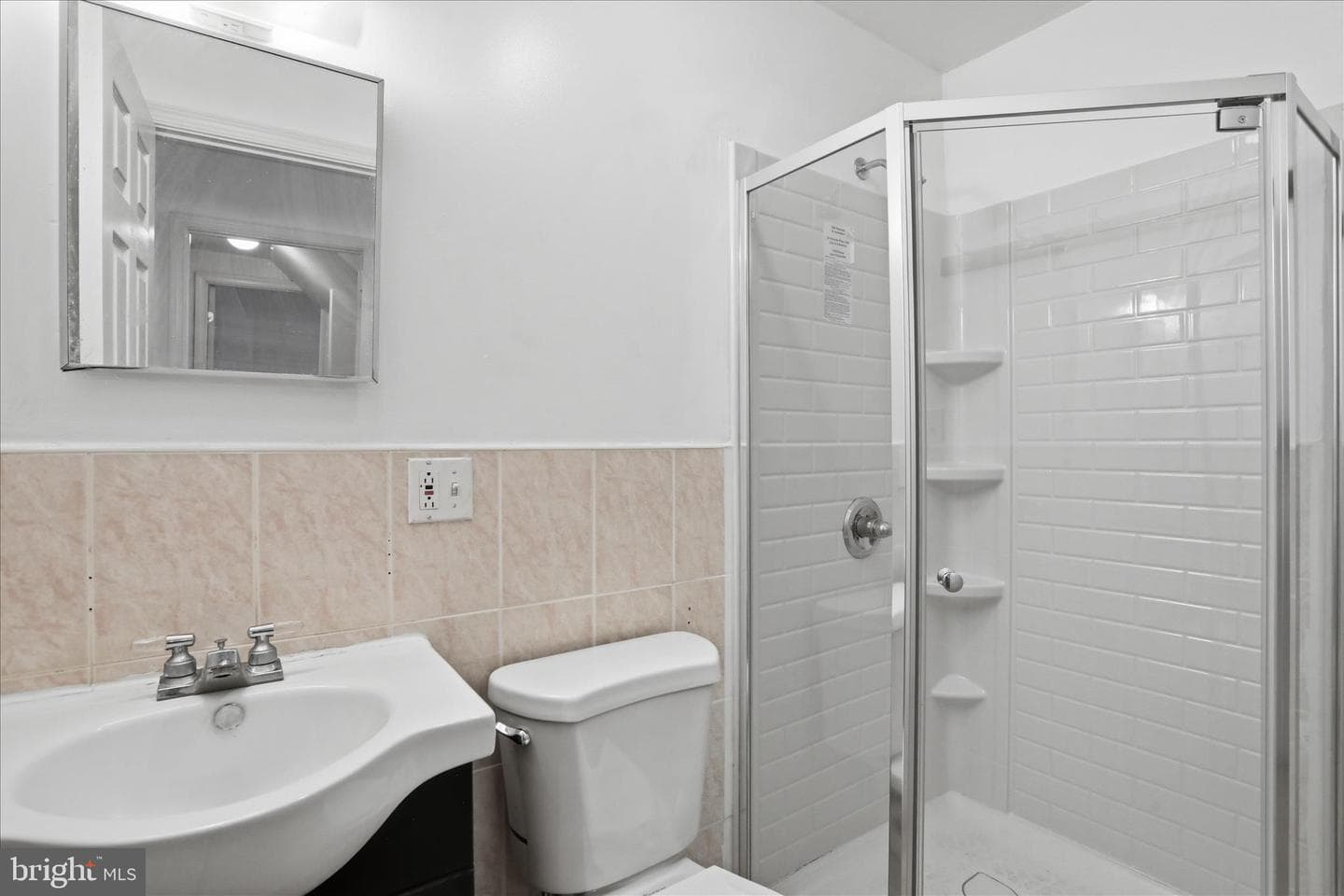 244 S Washington Street photo 18