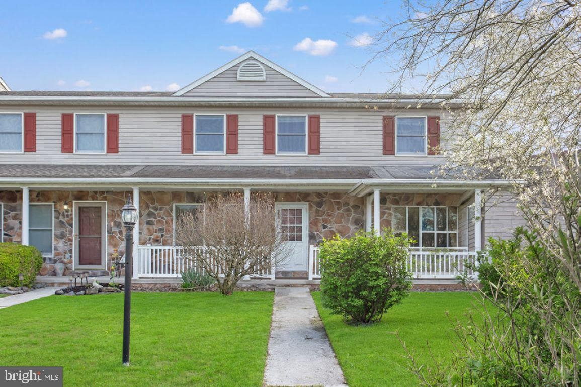 10 Homestead Drive