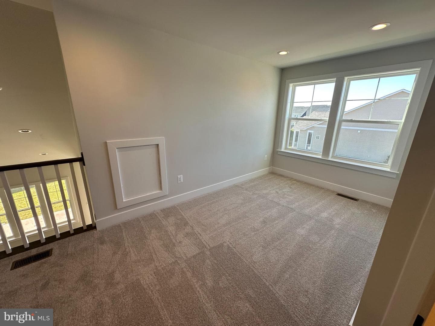 116 Birdseye Lane photo 4
