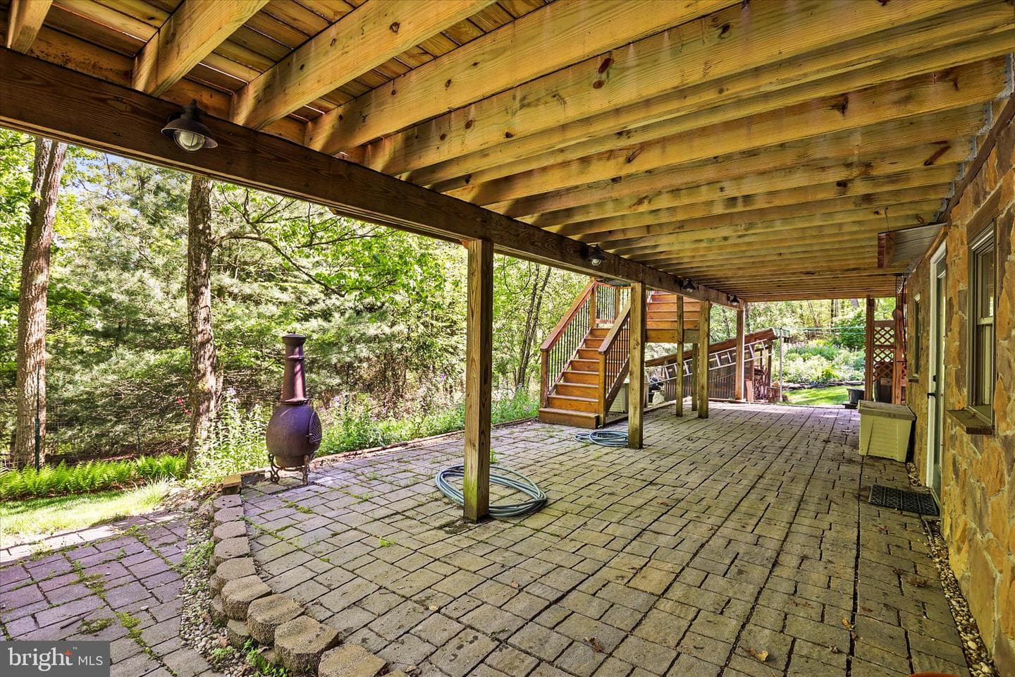 166 Woodview Road photo 20