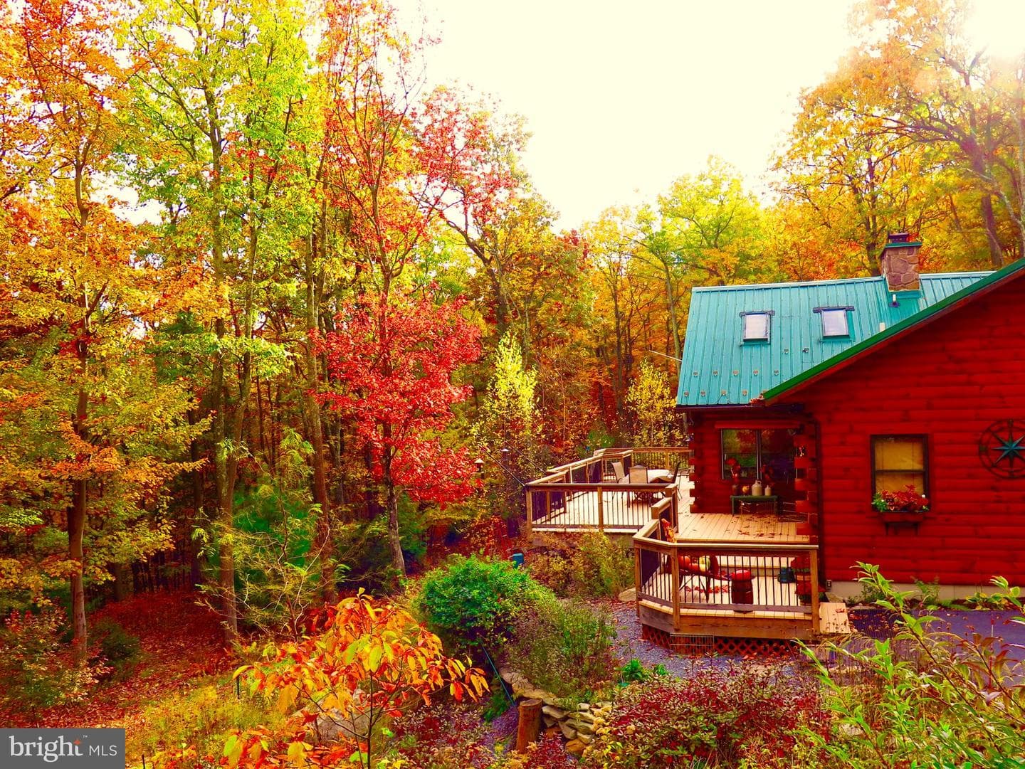 166 Woodview Road photo 4
