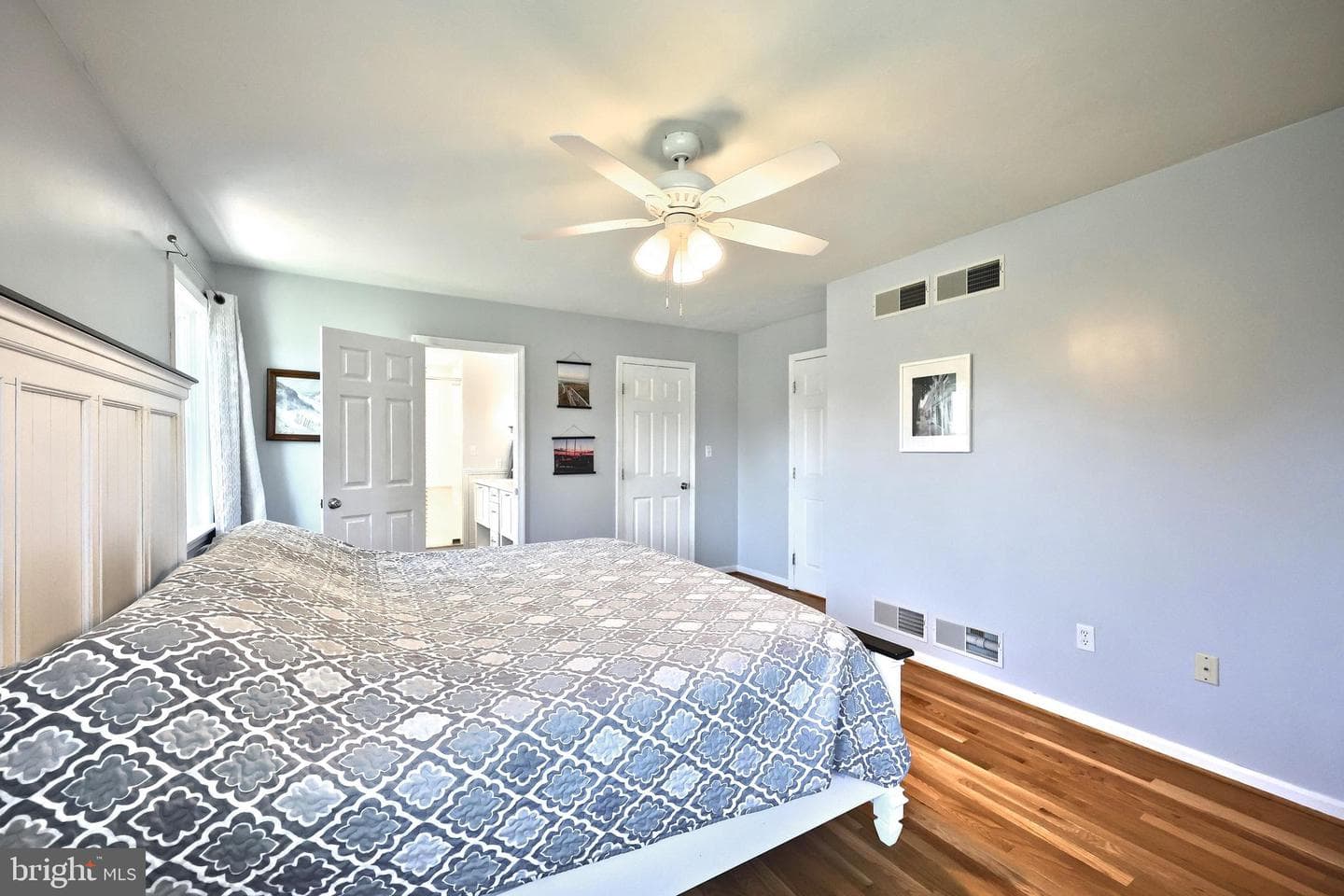 1066 Fox Run Terrace photo 29