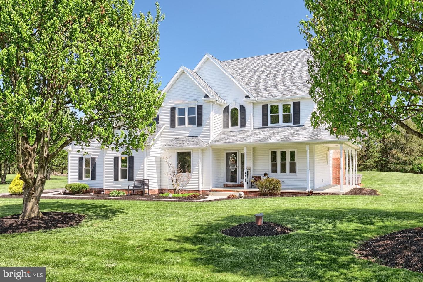 1066 Fox Run Terrace photo 3